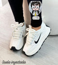 Bellos Nike Bailleli Blanco Negro
