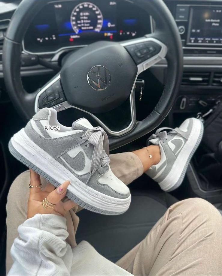 Nike Dama