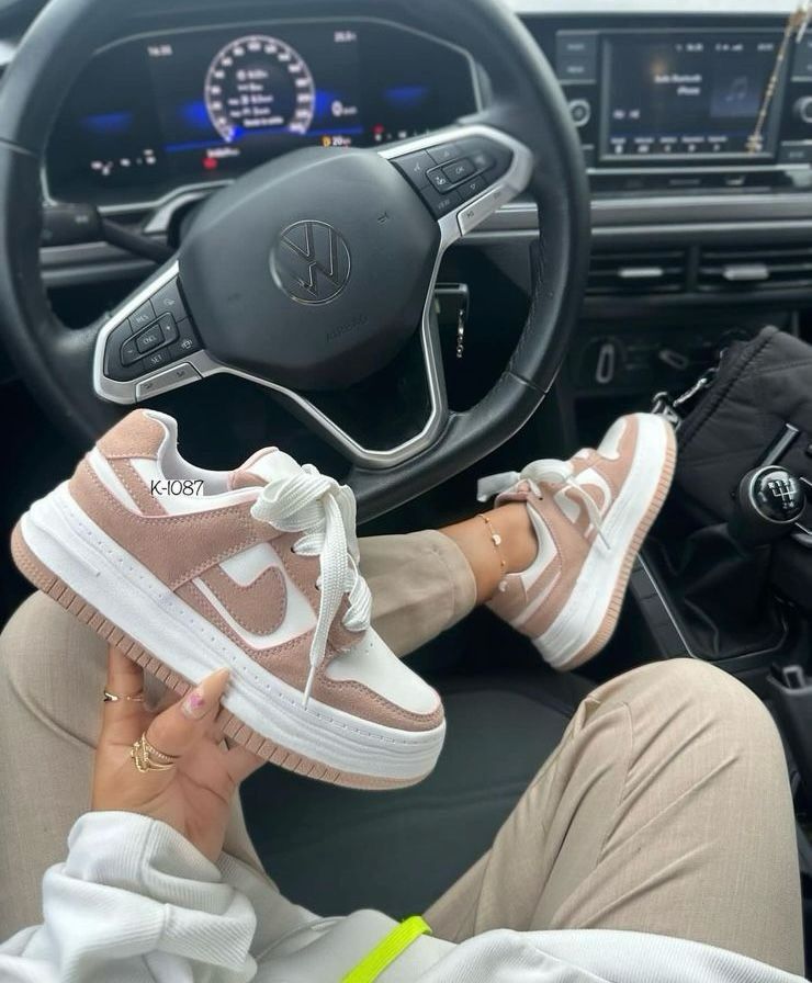 Nike Dama